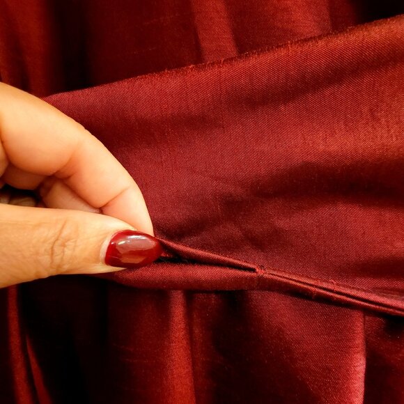 Vintage Sleeveless Button-Up Dress With Pleated Skirt & Collared Neckline In Ric - Picture 9 of 16